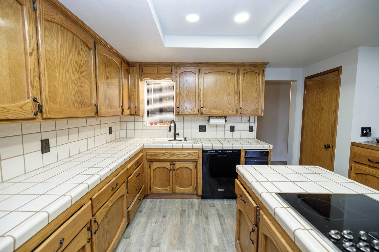 1647 Running Ceres, CA 95307 - Photo 22 of 55