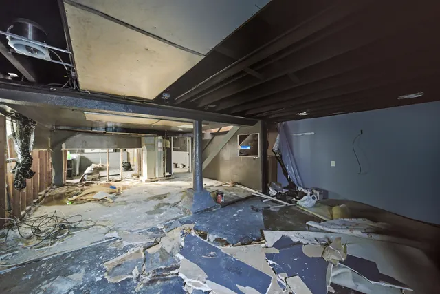 $190,000 | 8750 South Princeton Avenue, Chicago, IL 60620