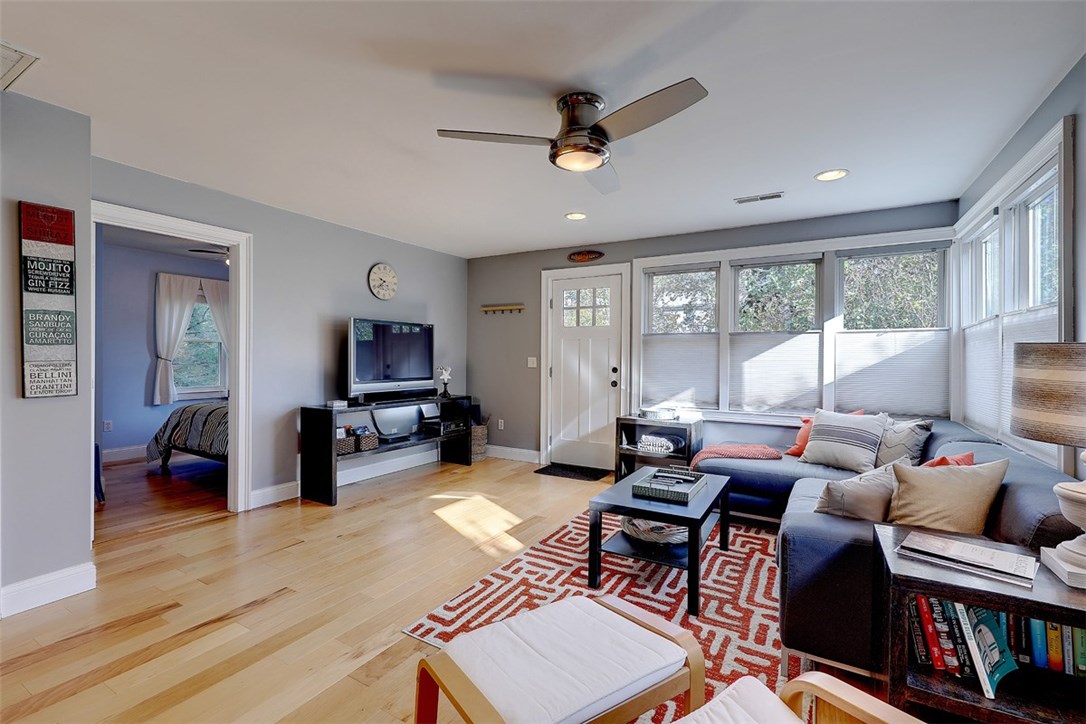 202 Middlebridge Road South Kingstown, RI 02879 - Photo 19 of 34