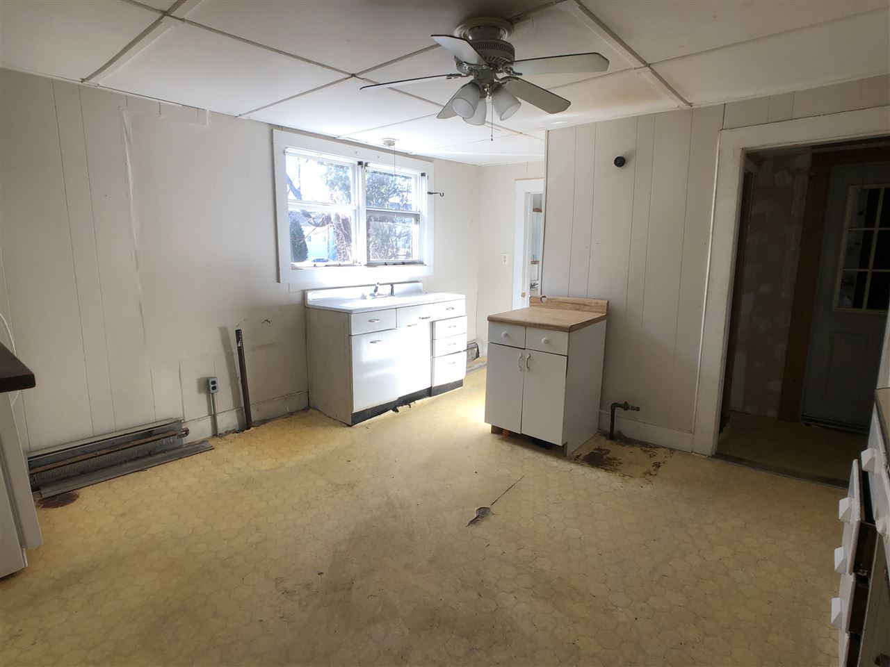 8 Thorndike Street Concord, NH 03301 - Photo 5 of 31 Gallery Image 5