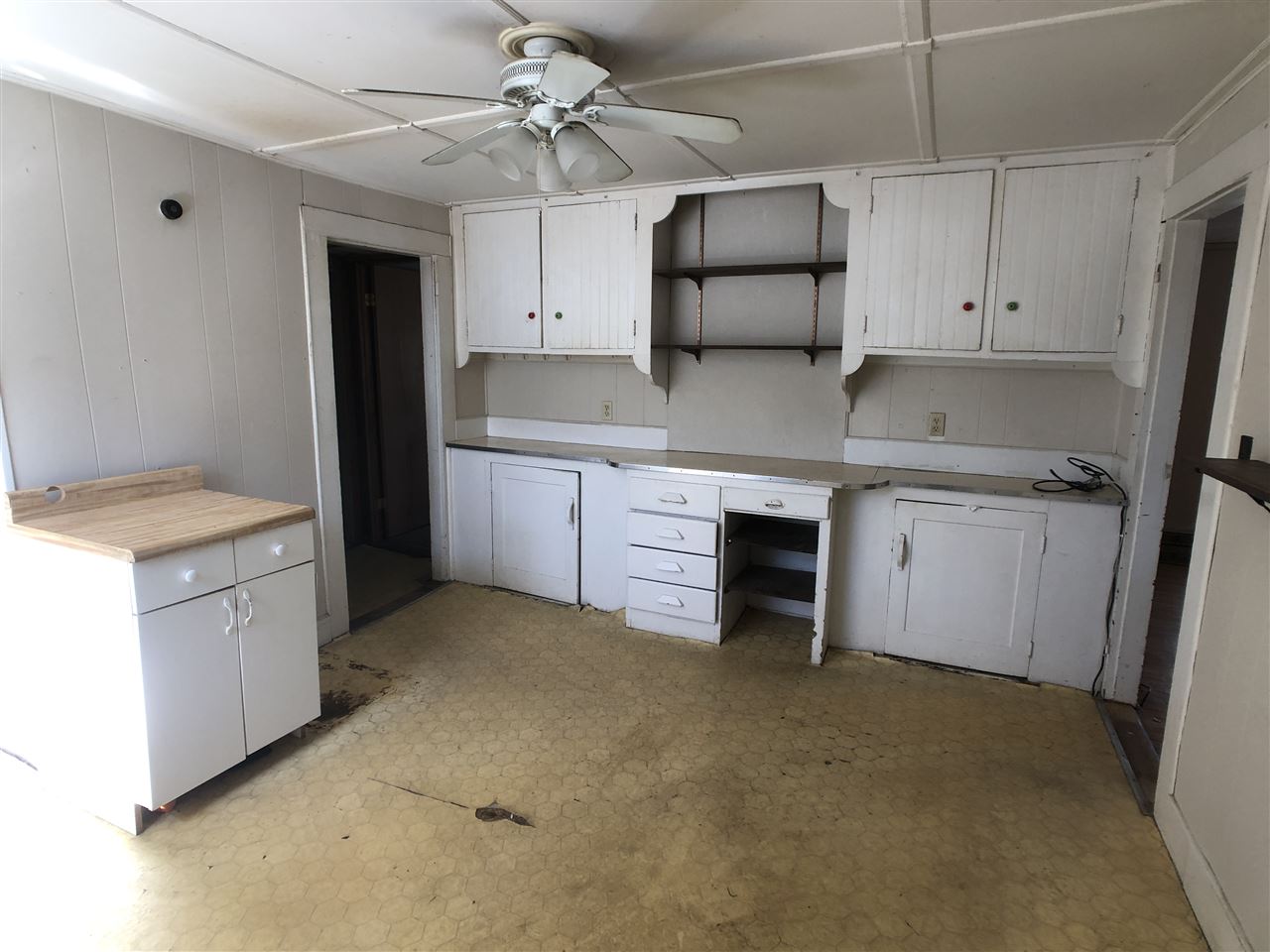 8 Thorndike Street Concord, NH 03301 - Photo 6 of 31 Gallery Image 6