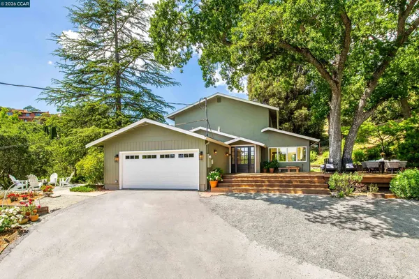 $2,195,000 | 3348 Walnut Lane, Lafayette, CA 94549