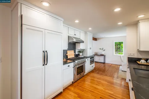$2,195,000 | 3348 Walnut Lane, Lafayette, CA 94549