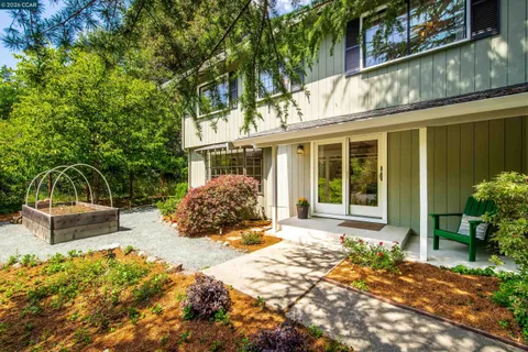 $2,195,000 | 3348 Walnut Lane, Lafayette, CA 94549