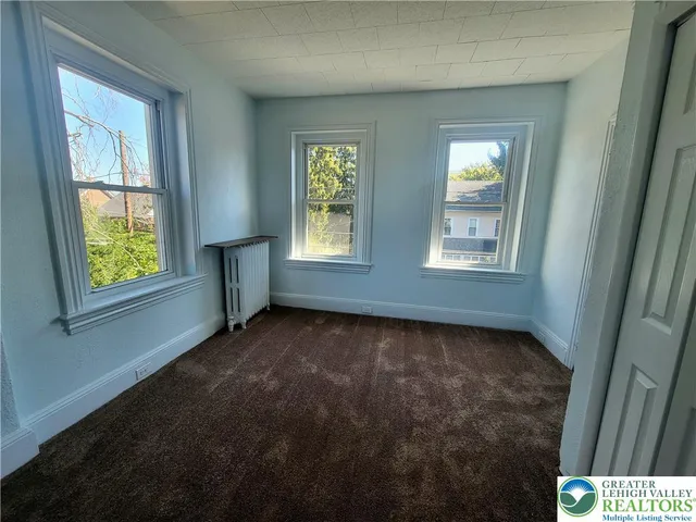 $1,550 | 817 Seneca Street, Fountain Hill, PA 18015