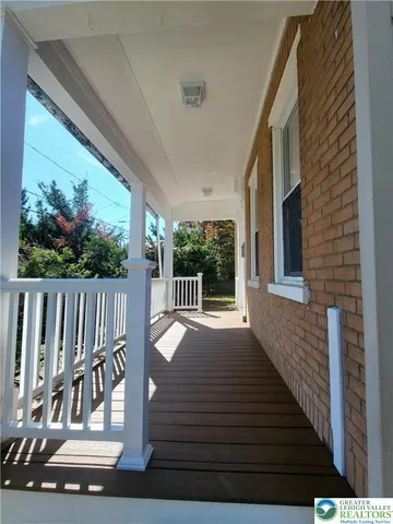 $1,550 | 817 Seneca Street, Fountain Hill, PA 18015