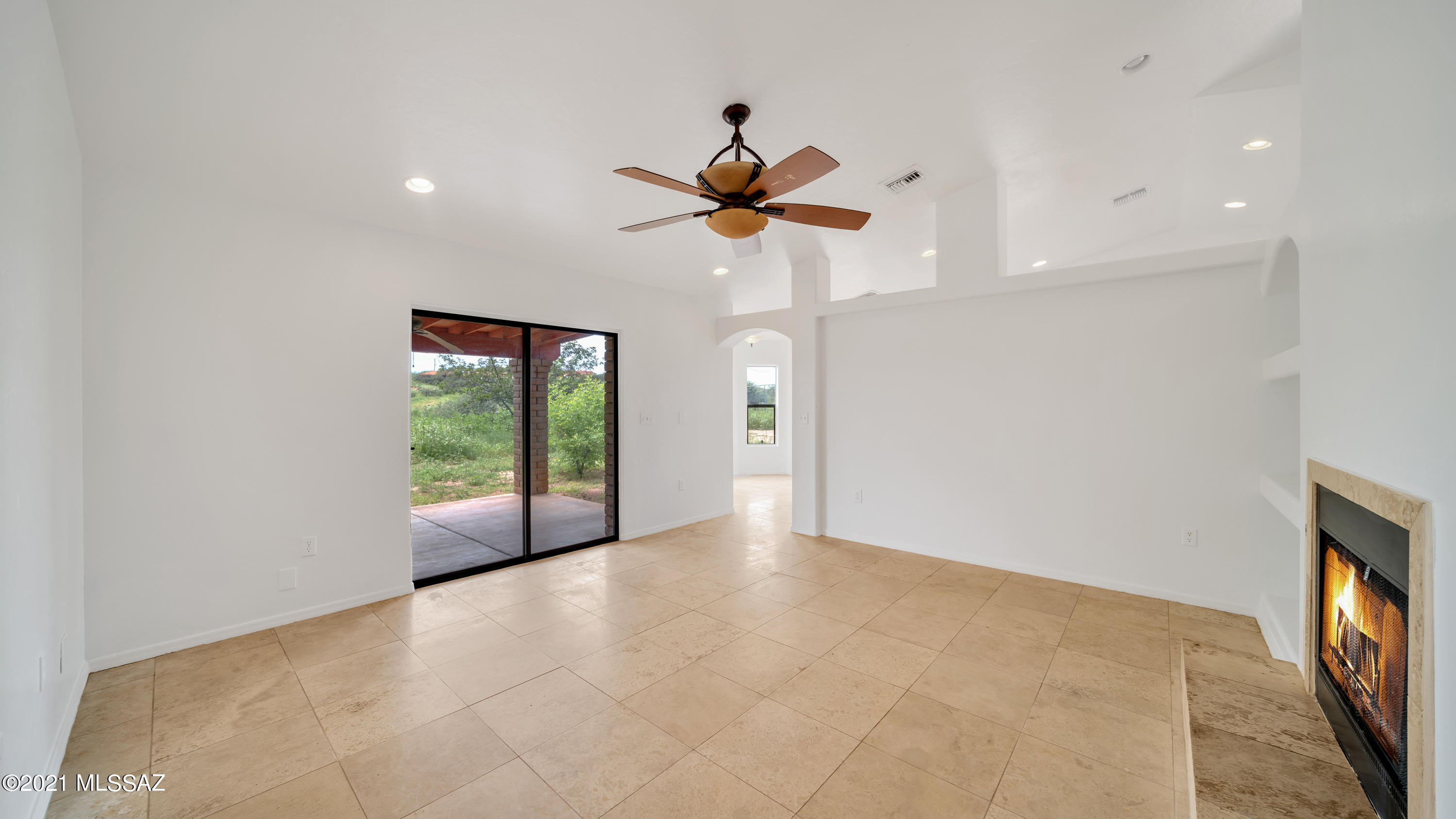 248 Cuarzo Court Rio Rico, AZ 85648 - Photo 13 of 35