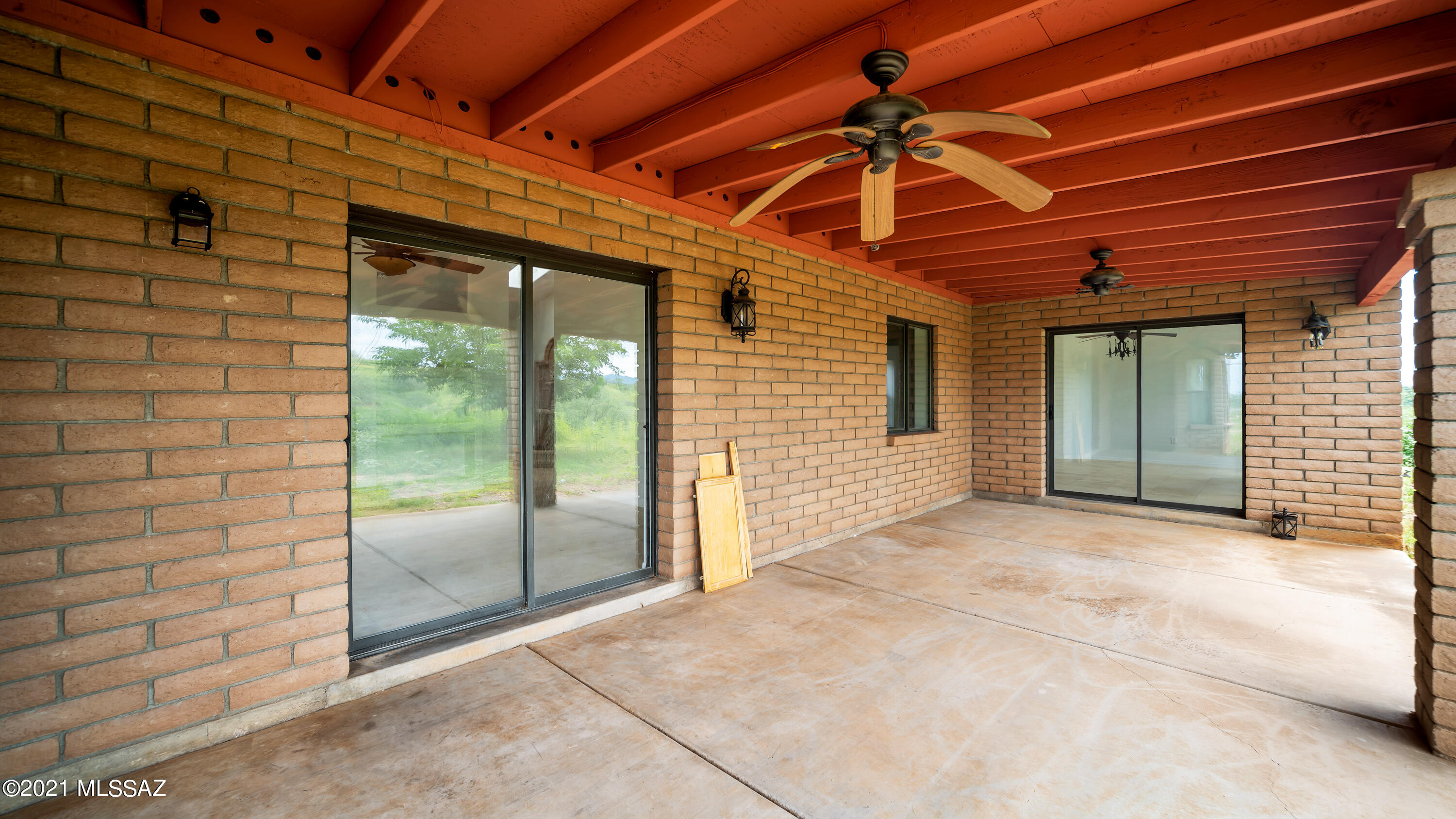 248 Cuarzo Court Rio Rico, AZ 85648 - Photo 3 of 35