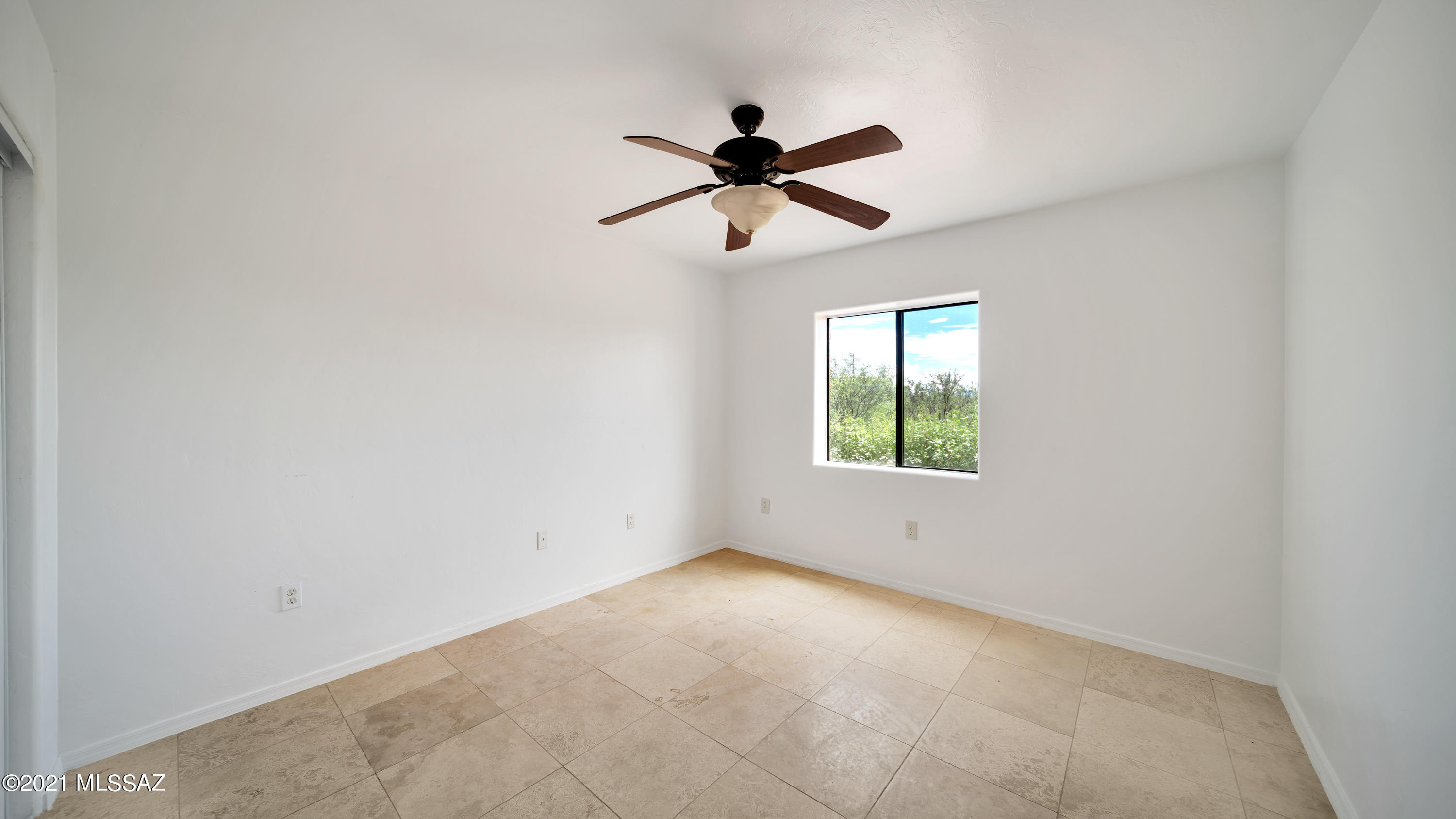 248 Cuarzo Court Rio Rico, AZ 85648 - Photo 32 of 35
