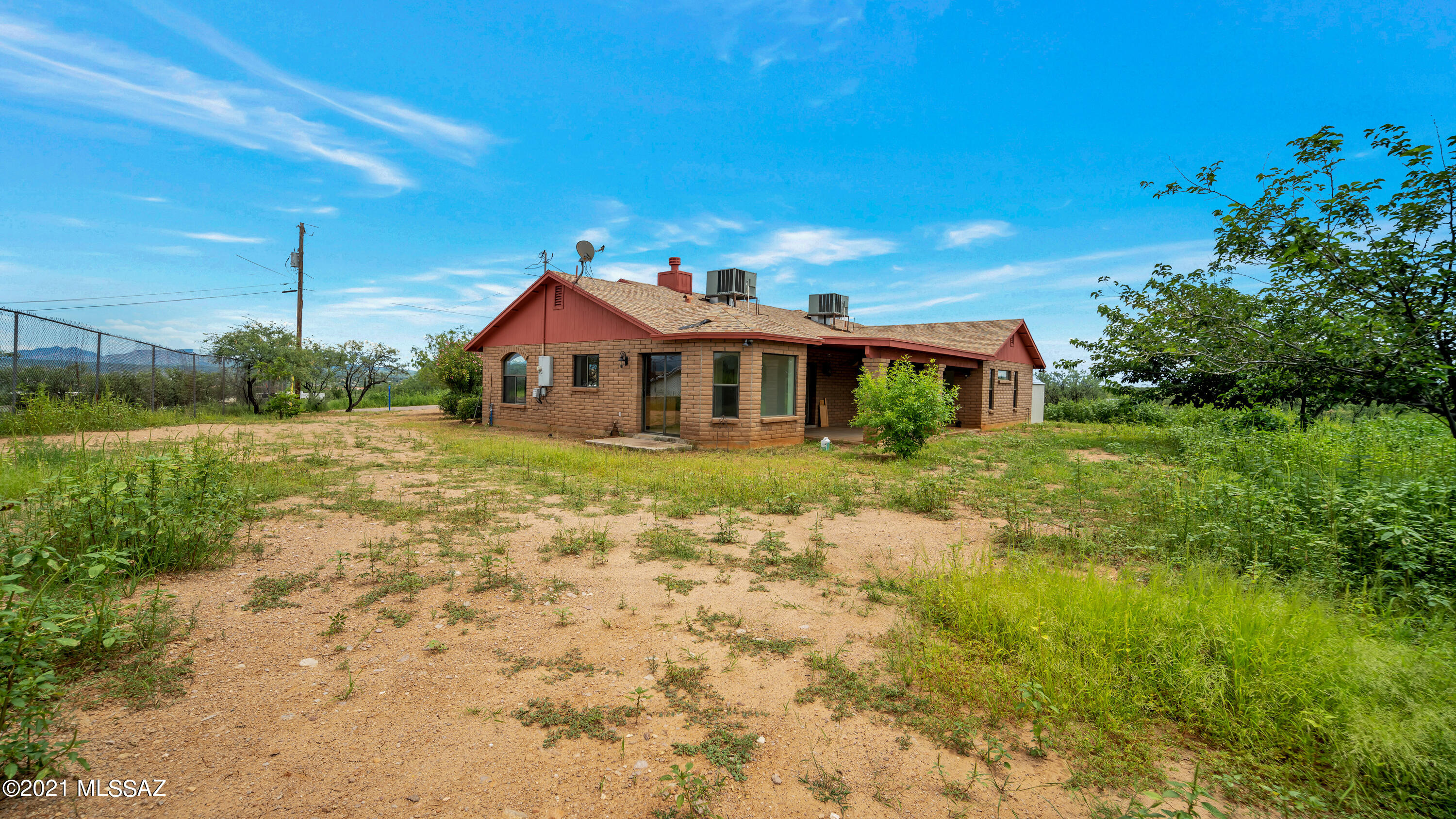 248 Cuarzo Court Rio Rico, AZ 85648 - Photo 5 of 35