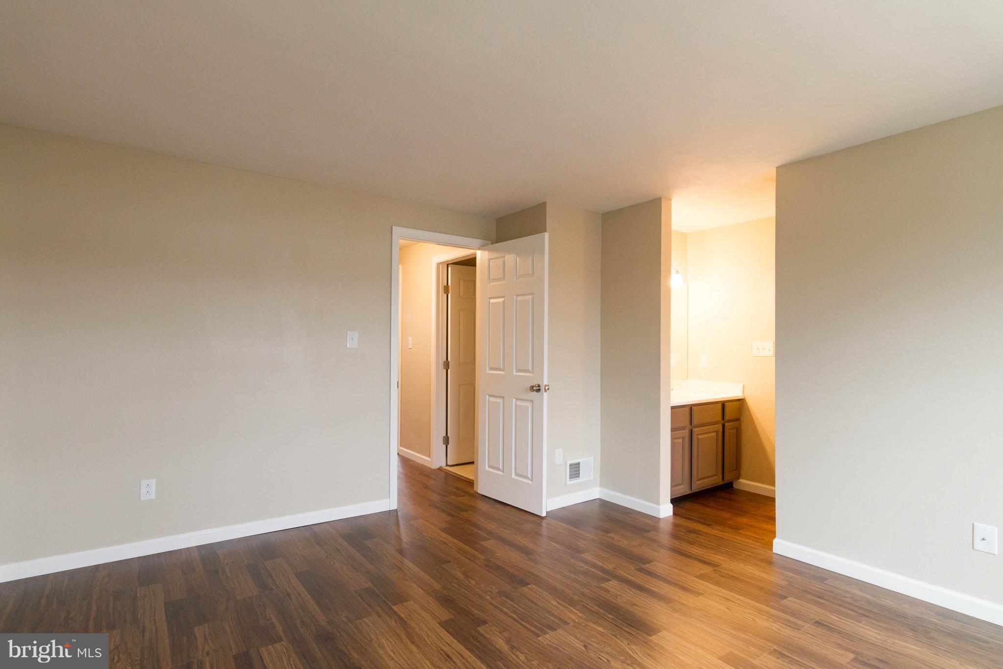 300 Ridgecrest Court Stafford, VA 22554 - Photo 19 of 29 Bedroom (Master)