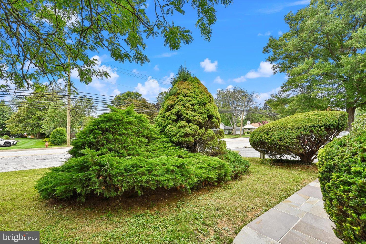 7933 Stevenson Road Baltimore, MD 21208 - Photo 60 of 74 Front Yard