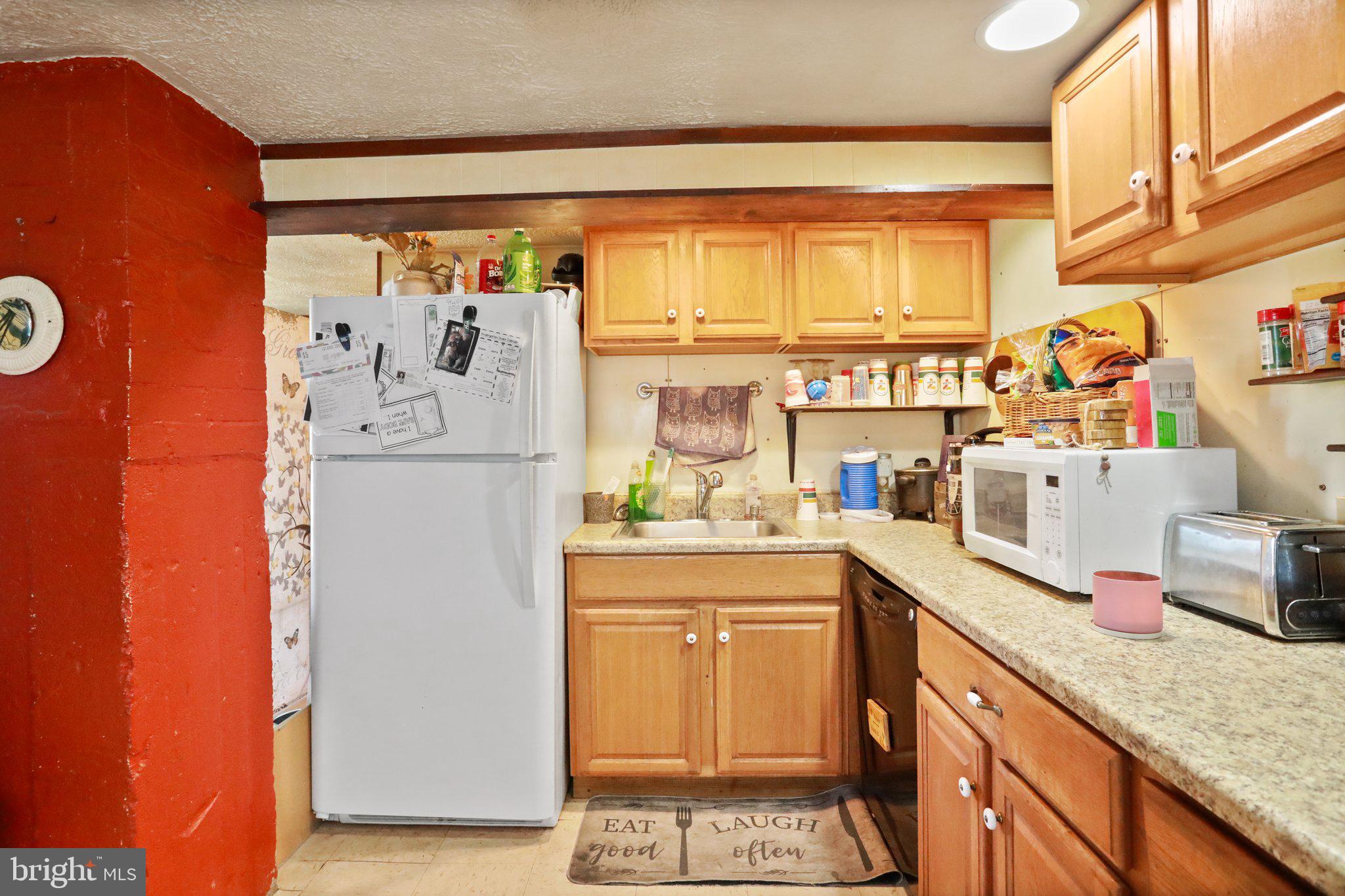 52-60 Strasburg Road Front Royal, VA 22630 - Photo 5 of 22 Kitchen