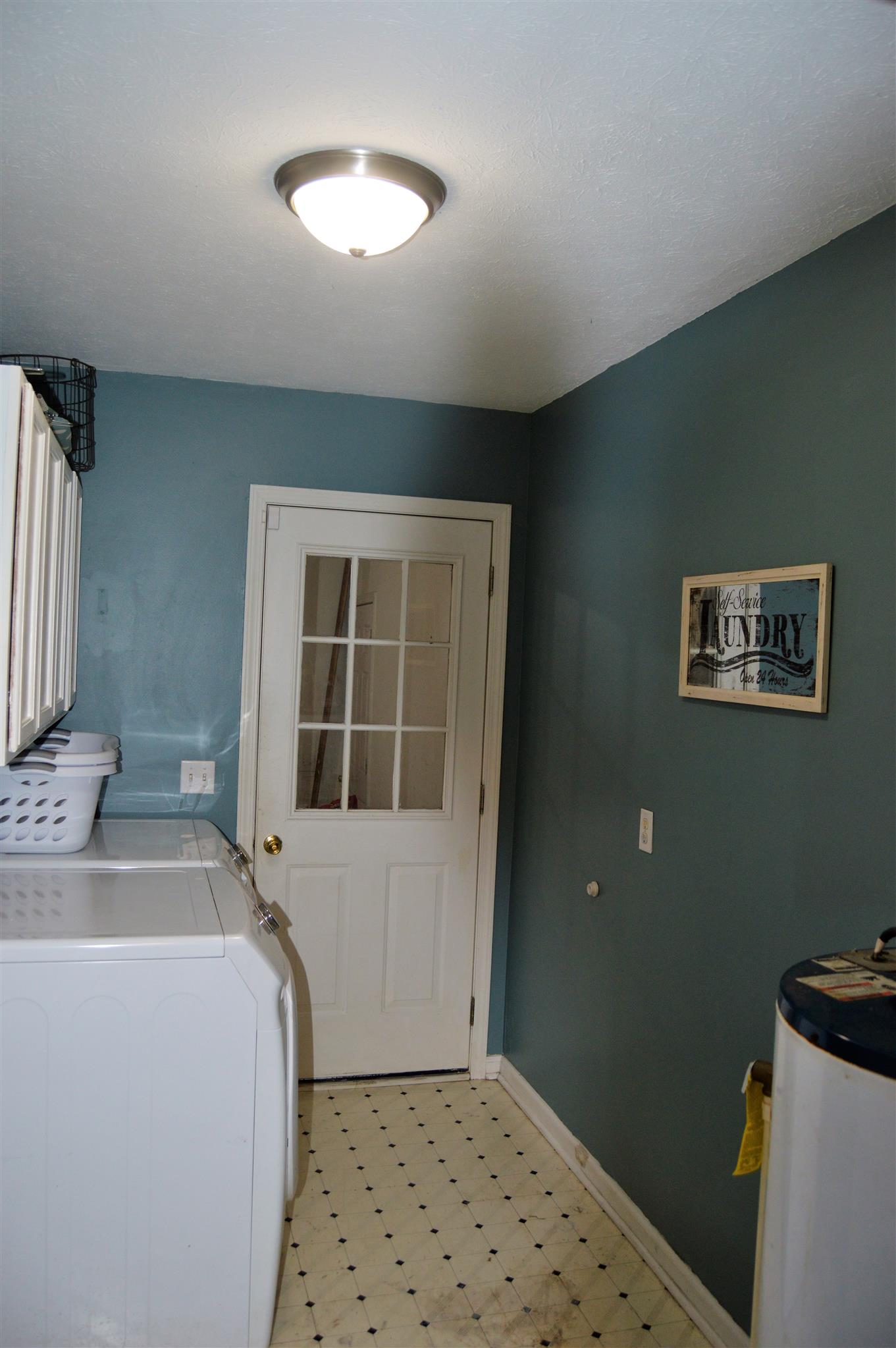1529 Longview Road Unionville, TN 37180 - Photo 14 of 21 a bedroom with a bed and a window