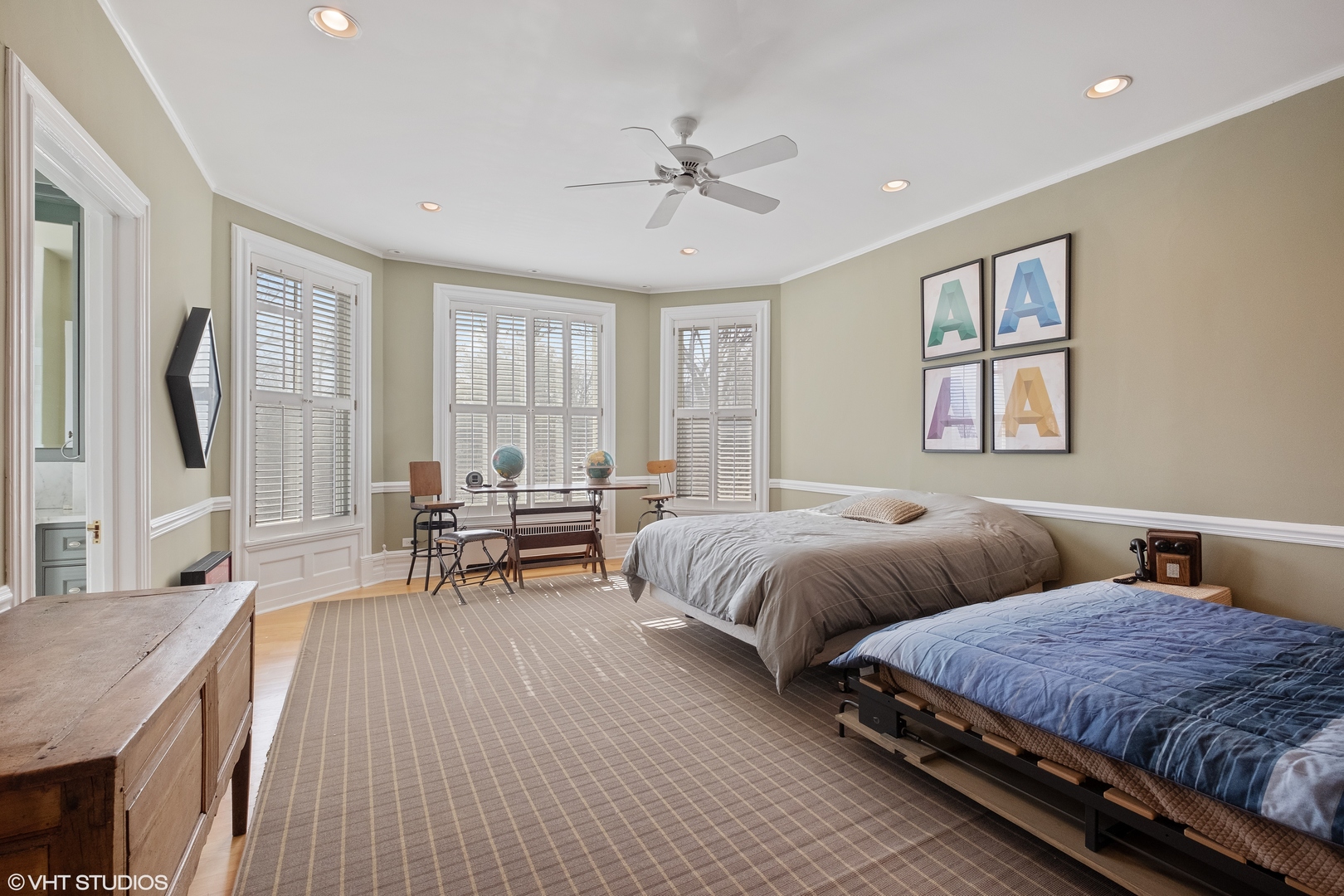 180 Beech Street Highland Park, IL 60035 - Photo 22 of 34