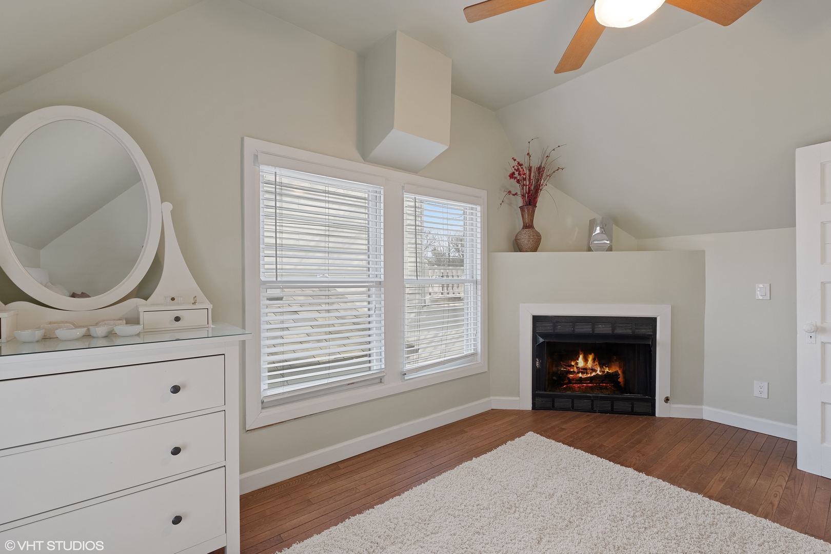 180 Beech Street Highland Park, IL 60035 - Photo 32 of 34