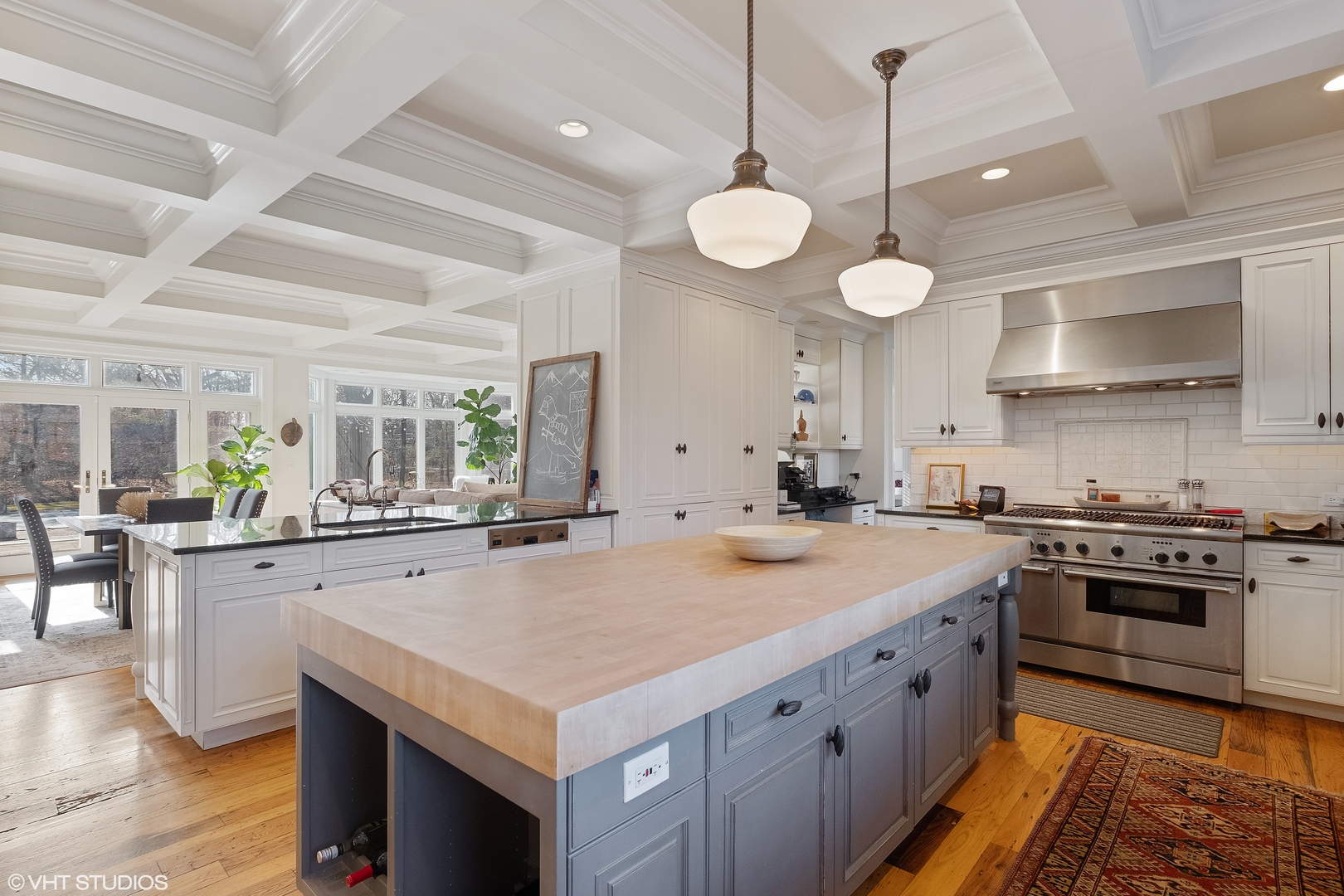 180 Beech Street Highland Park, IL 60035 - Photo 9 of 34