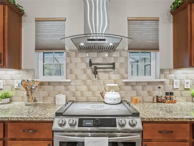 $1,800,000 | 6570 Southeast 175th Court, Morriston, FL 32668