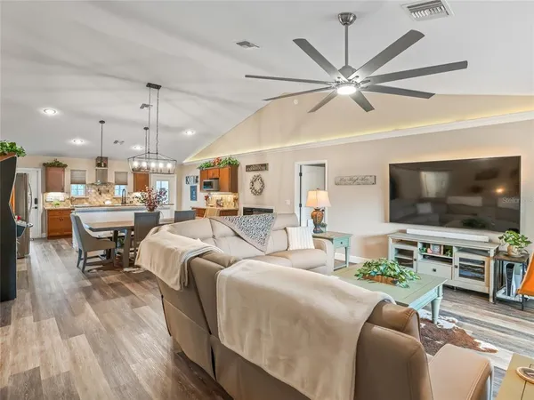 $1,500,000 | 6570 Southeast 175th Court, Morriston, FL 32668
