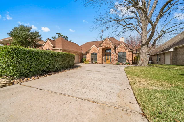 $2,950 | 590 Edgewood Drive, Montgomery, TX 77356