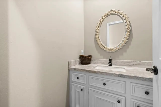 $2,950 | 590 Edgewood Drive, Montgomery, TX 77356