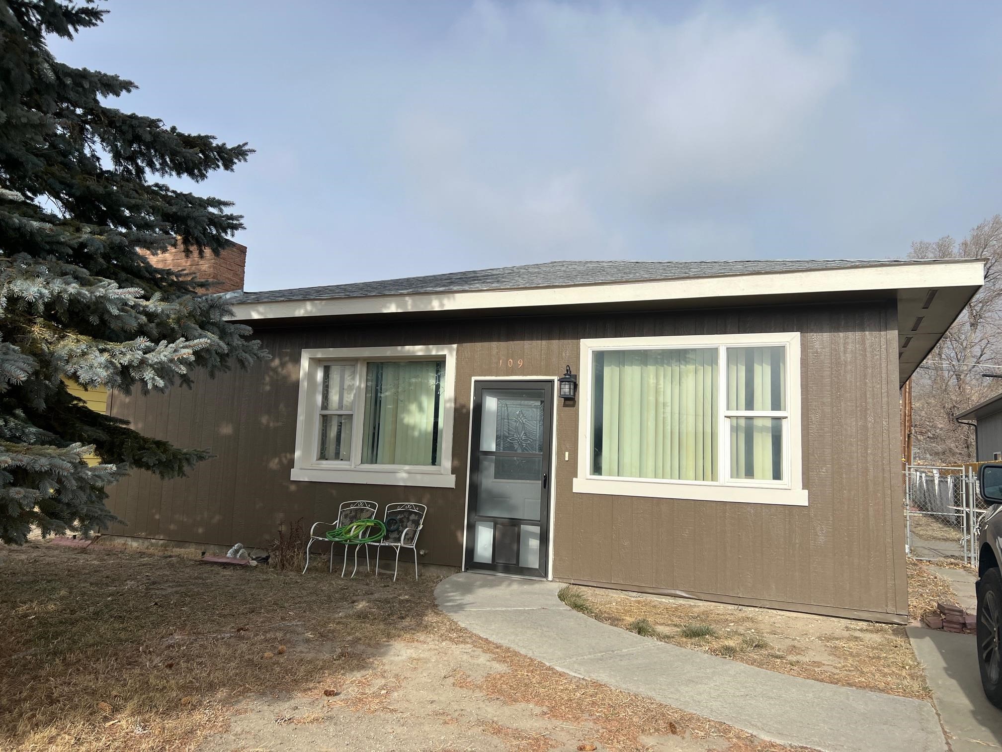 109 East Brooks Street Rawlins, WY 82301 - Photo 1 of 8