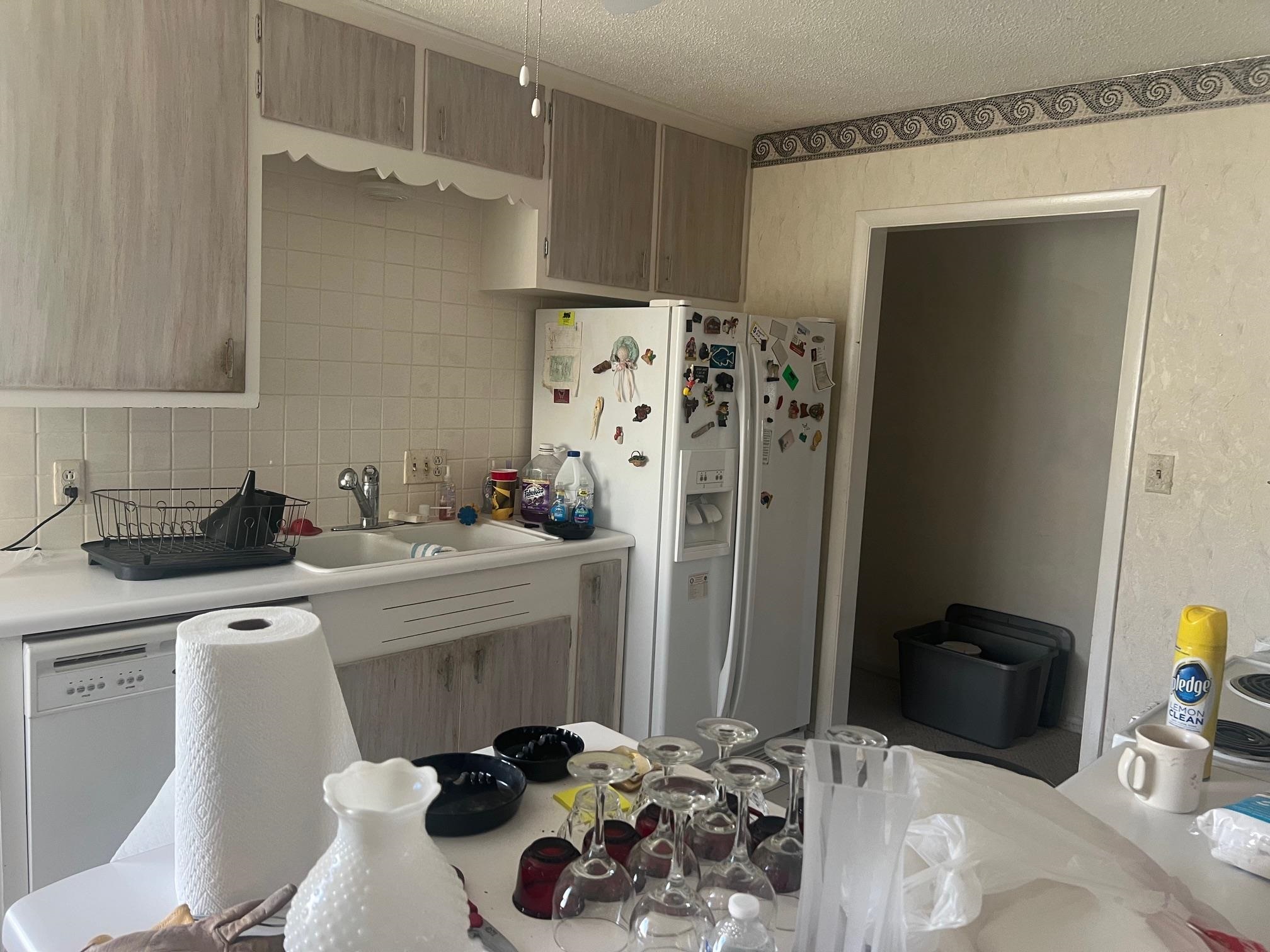 109 East Brooks Street Rawlins, WY 82301 - Photo 4 of 8