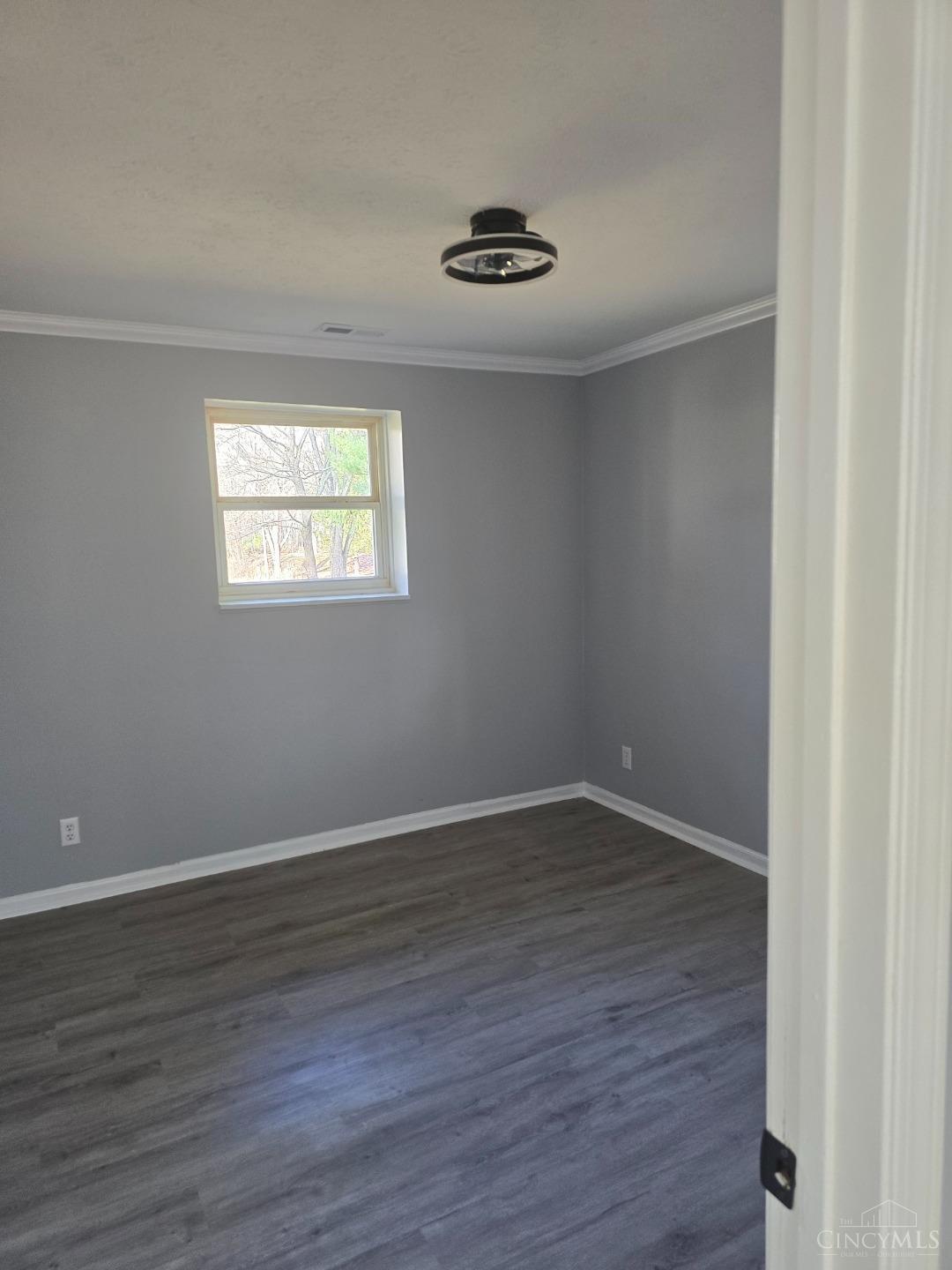 2212 Berry Road Amelia, OH 45102 - Photo 8 of 14 Gallery Image 8