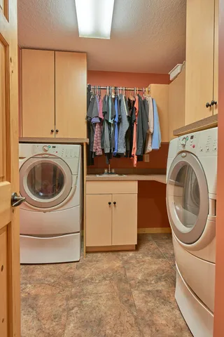 $799,000 | 11795 Aldrich Road Northwest, Brandon, MN 56315