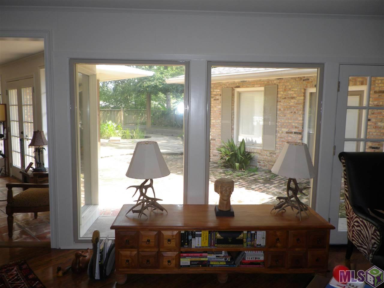 5353 Moss Lane Baton Rouge, LA 70808 - Photo 11 of 38 Gallery Image 11
