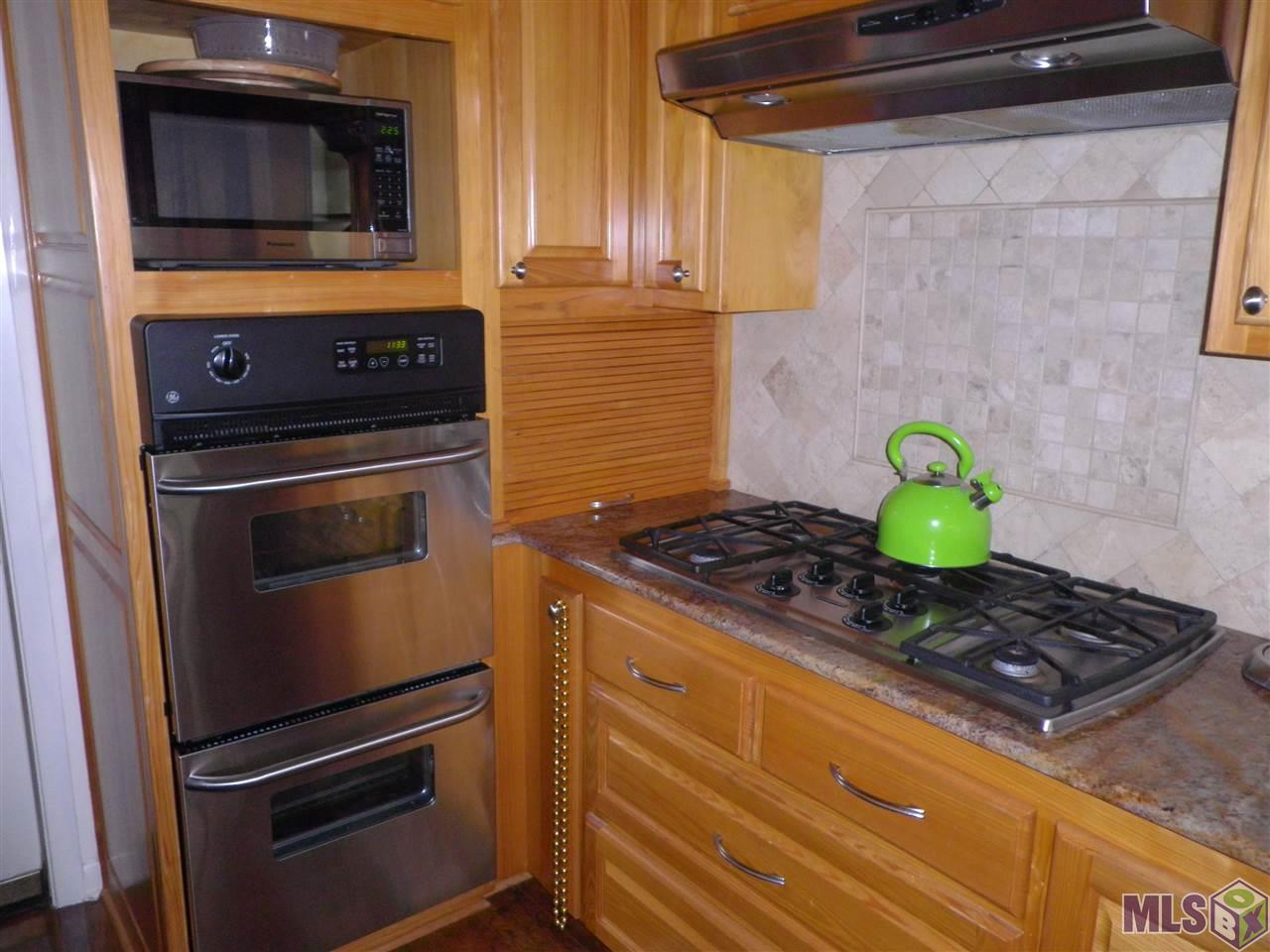 5353 Moss Lane Baton Rouge, LA 70808 - Photo 14 of 38 Gallery Image 14