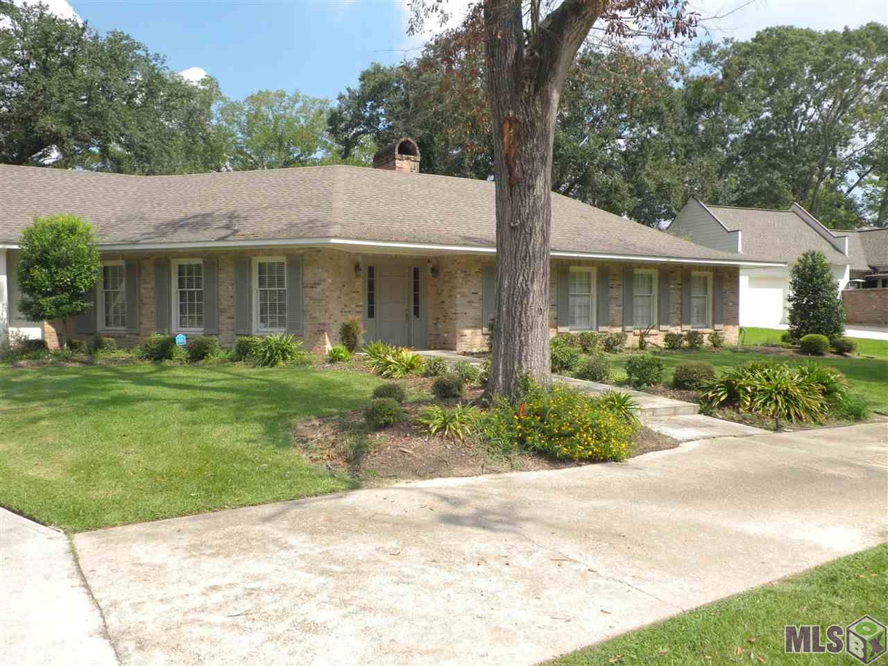 5353 Moss Lane Baton Rouge, LA 70808 - Photo 2 of 38 Gallery Image 2
