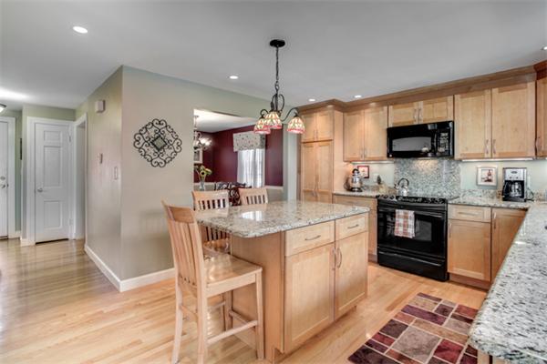 7 Castle Road Millis, MA 02054 - Photo 8 of 30 Gallery Image 8