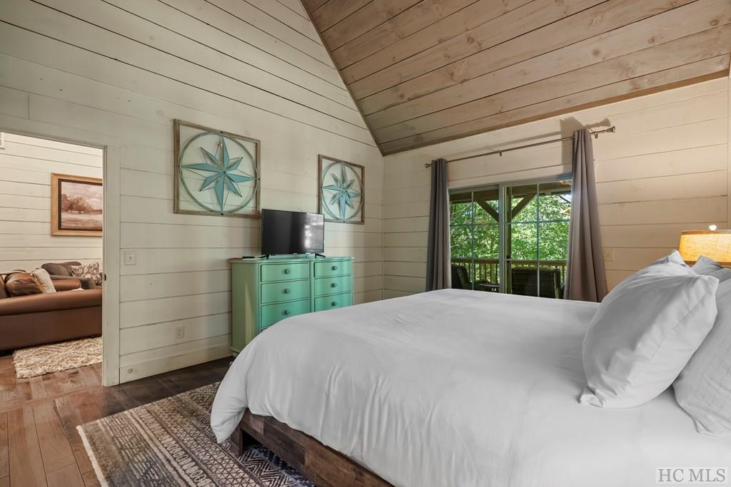 23 Shortoff Springs Road Highlands, NC 28741 - Photo 9 of 28 Gallery Image 9