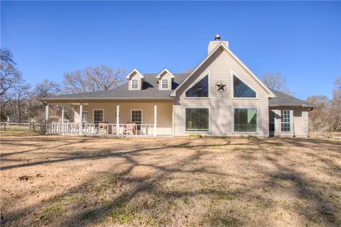 $1,100,000 | 17406 County Road 4821, Normangee, TX 77871