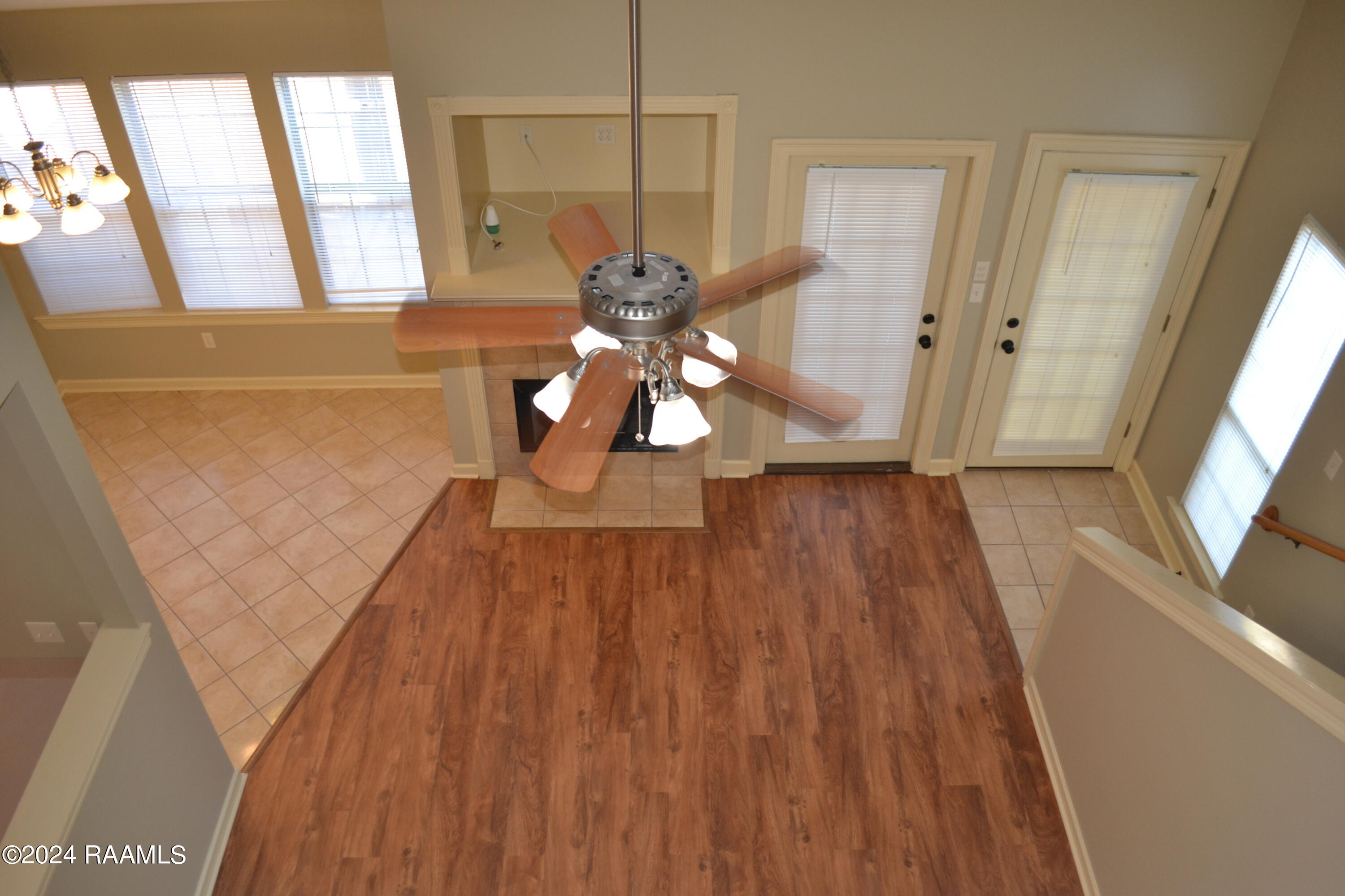 319 Artisan Road, Unit D Lafayette, LA 70508 - Photo 7 of 15 DSC_0283