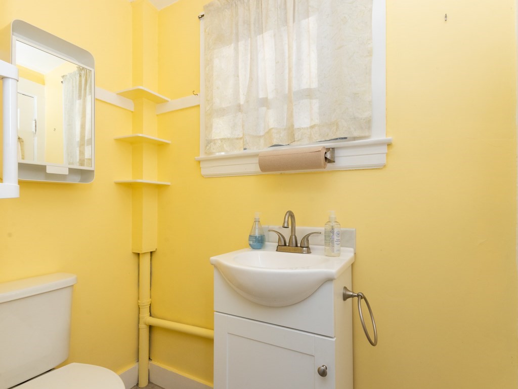 15 Stanley Road Belmont, MA 02478 - Photo 26 of 42 Gallery Image 26
