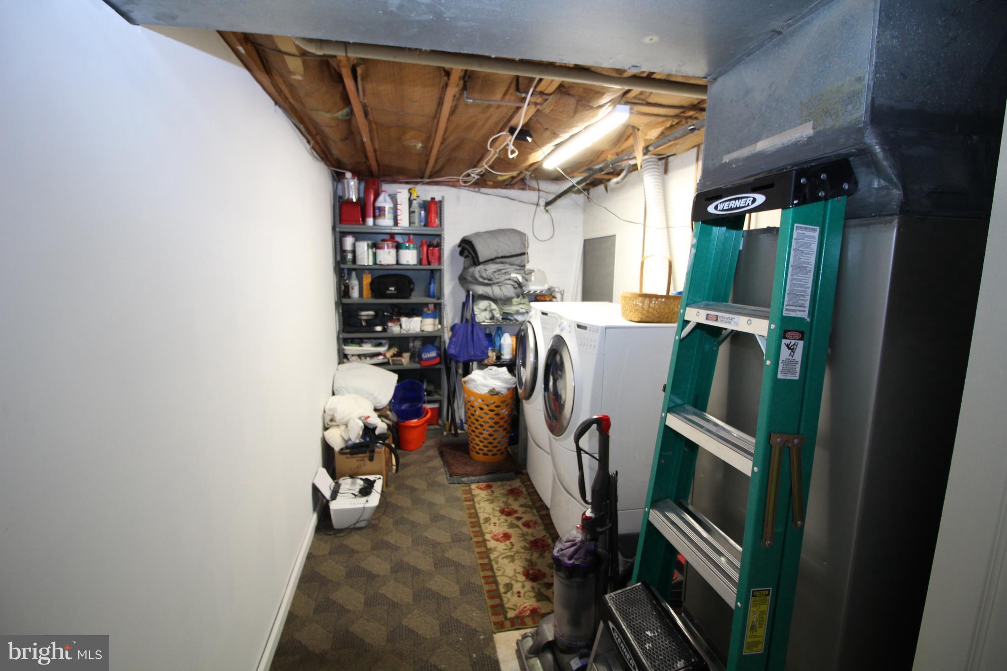 17667 Kohlhoss Road Poolesville, MD 20837 - Photo 22 of 27 a view of a room with gym equipment