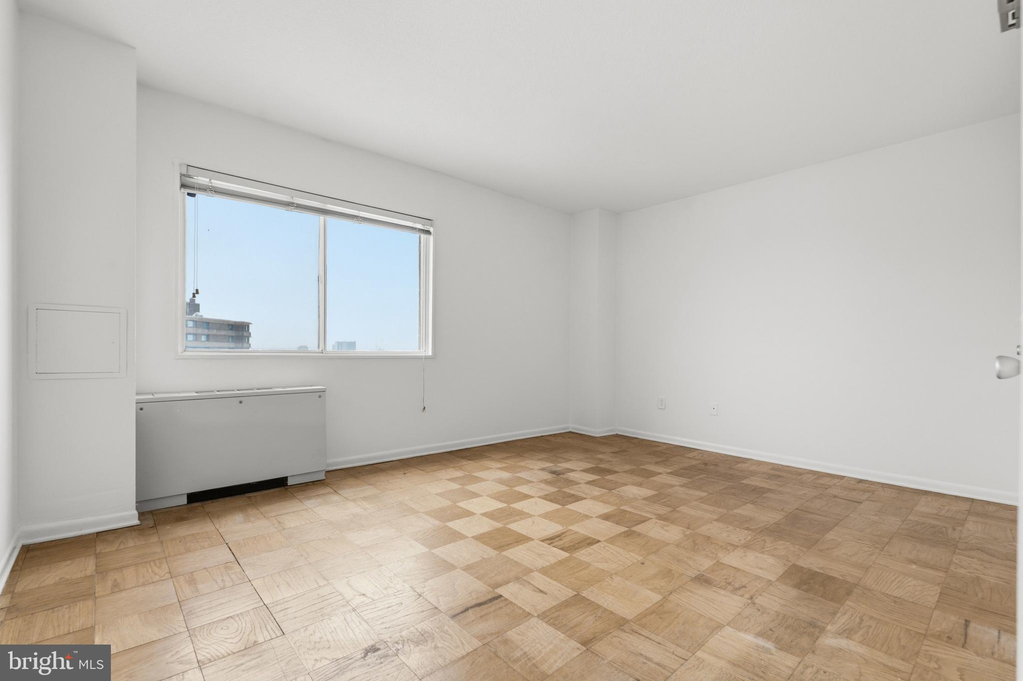 1121 University Boulevard West, Unit 1407B Silver Spring, MD 20902 - Photo 15 of 26 Bedroom