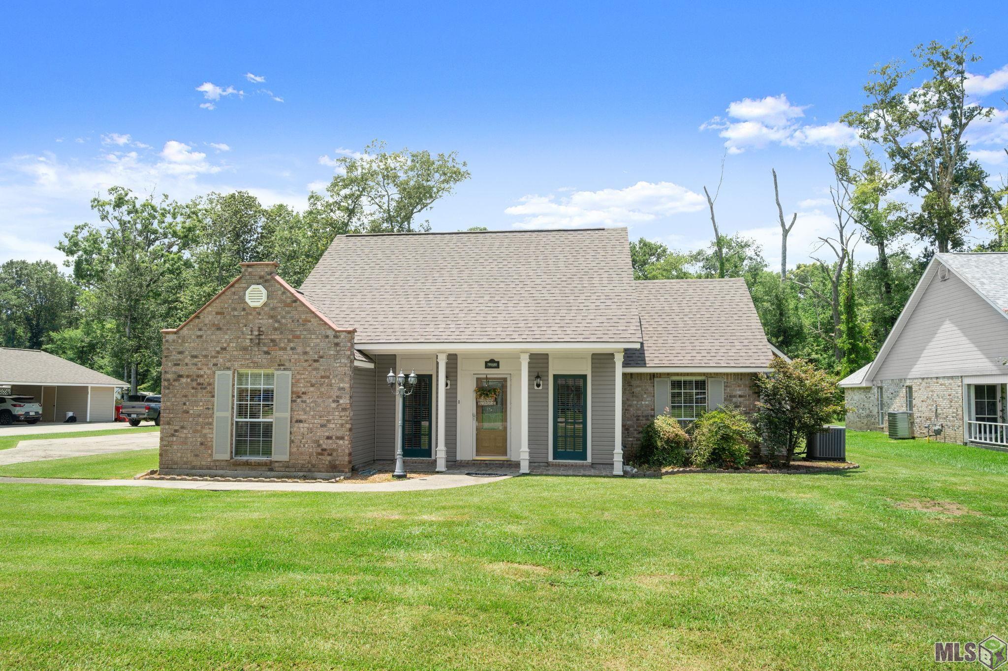 7097 Jim Rushing Road Denham Springs, LA 70706 - Photo 25 of 28 Front of home