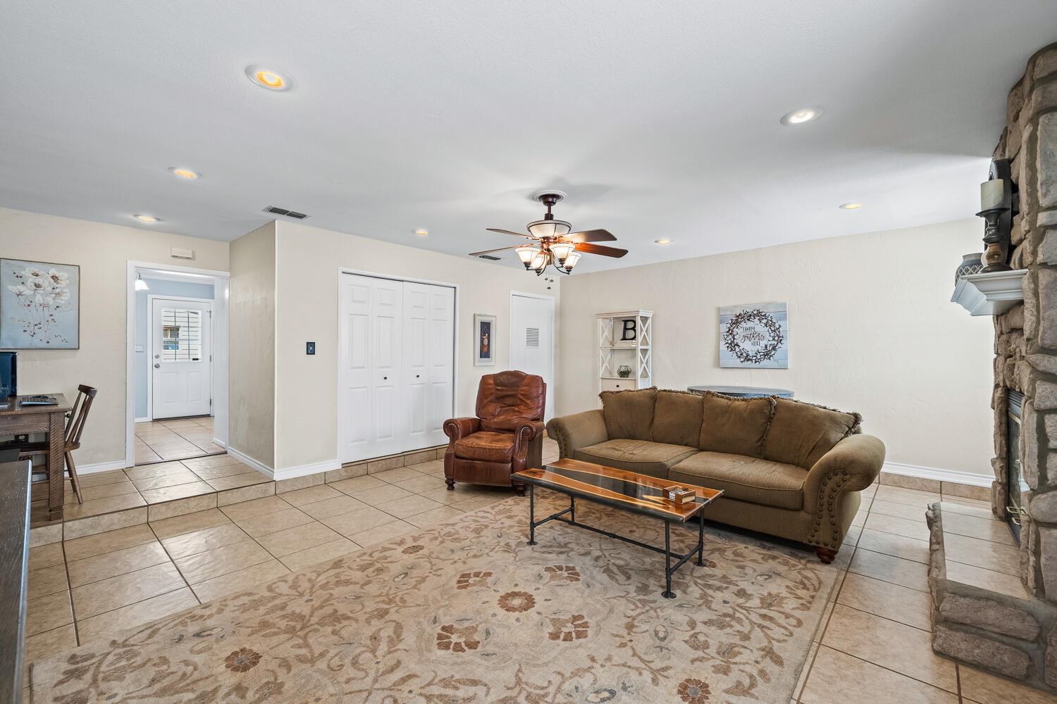 2714 57th Street Lubbock, TX 79413 - Photo 17 of 36 2714 57th St-22