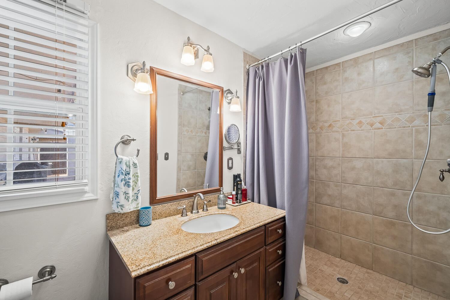 2714 57th Street Lubbock, TX 79413 - Photo 26 of 36 2714 57th St-10