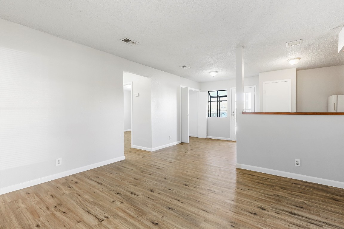 10207 Brownie Drive, Unit B Austin, TX 78753 - Photo 11 of 19