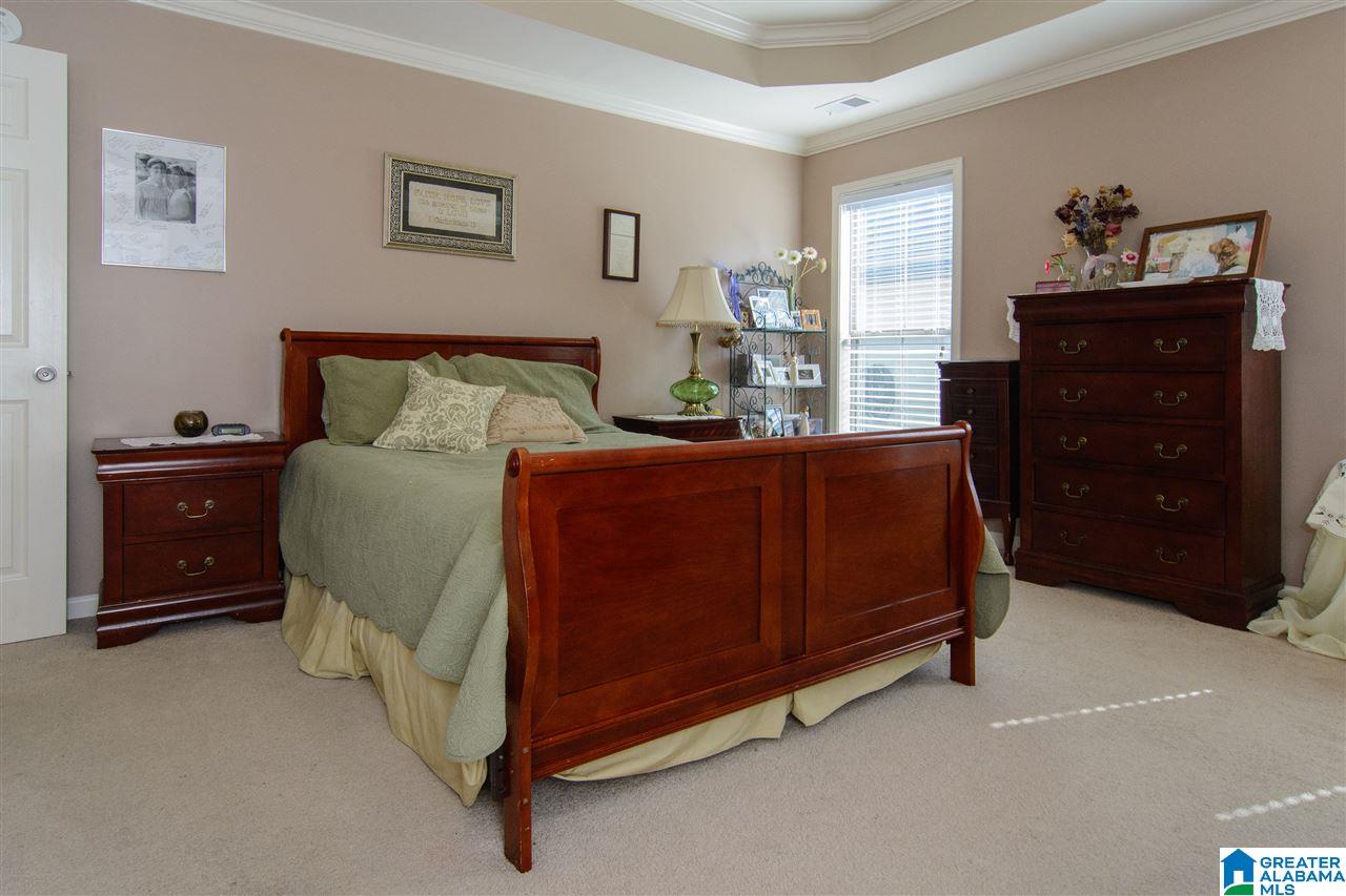 1046 Emerald Ridge Drive Calera, AL 35040 - Photo 15 of 32