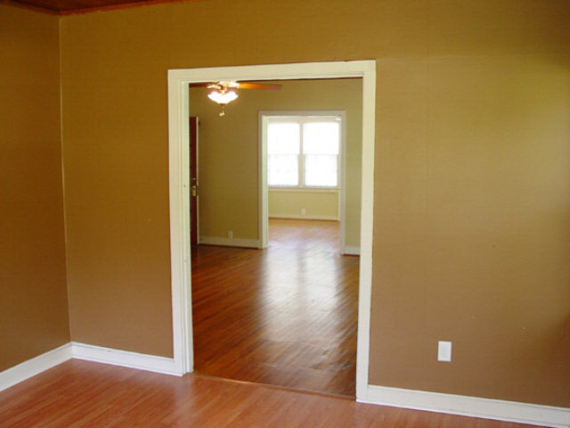 154 South Summit Street Fairhope, AL 36532 - Photo 6 of 23 DR to living room