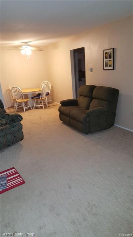 25545 Lahser Road Southfield, MI 48033 - Photo 3 of 6