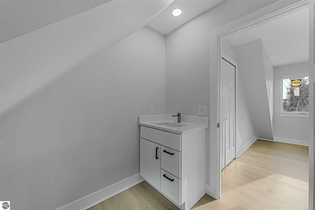 1713 Vanderlip Road Traverse City, MI 49686 - Photo 16 of 53 16