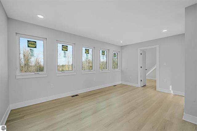 1713 Vanderlip Road Traverse City, MI 49686 - Photo 21 of 53 21