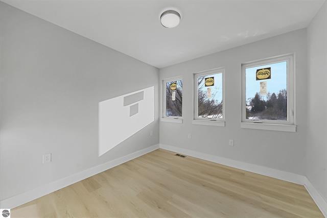 1713 Vanderlip Road Traverse City, MI 49686 - Photo 23 of 53 23