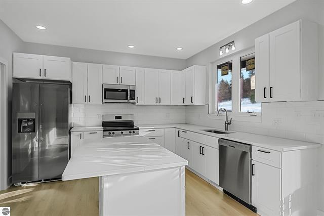 1713 Vanderlip Road Traverse City, MI 49686 - Photo 25 of 53 25